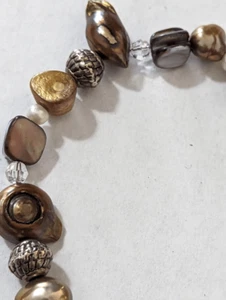 Pulsera elástica concha de abulón tonos naturales playa - Imagen 1 de 3