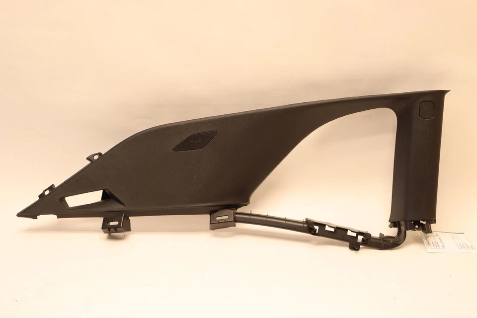 2015-2023 道奇挑战者后方左侧上盖 C PILLAR TRIM COVER 面板原始设备制造商 — 第 1/4 张图片