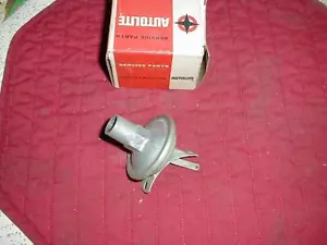 NOS MOPAR 1950-4 DESOTO CHRYSLER DISTRIBUTOR VACUUM ADVANCE W/ 6 CYLINDER - Picture 1 of 1