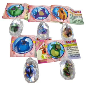 De colección YOWIES Navidad Cristales Transparentes Gema Adornos + Papeles Juego de 5 Cadbury 1995 - Imagen 1 de 15
