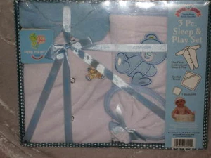 3 pc. Gift Set Baby Sleep & Play Set Embroidered NEW! - Picture 1 of 1
