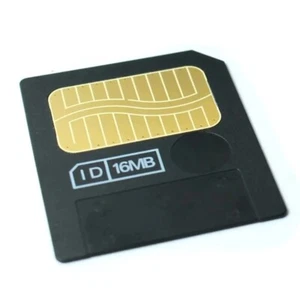 Tarjeta de medios inteligentes Toshiba 16 MB 3,3 V SM tarjeta de memoria GENUINA tarjeta de medios inteligentes - Imagen 1 de 1