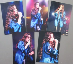 Alanis Morissette photos color concert 3 1/2" X5" Pro Shot FIVE photos (B) - Picture 1 of 1
