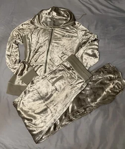 BCBGMaxAzria VTG Y2K NWT rhinestones embellished Velour Track Suit: L - Picture 1 of 9