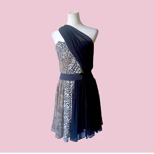One-Shoulder Animalprint Seidenkleid schwarz beige Leoparden Tierdruck, Reiss 36 - Bild 1 von 10