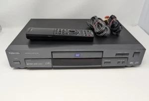 Toshiba NUON SD-2300U Lettore DVD, con telecomando, raro - Foto 1 di 15