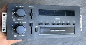 84-88 Chevy Van Blazer Radio AM/FM Stereo Cassette Player OEM 16066315 - Picture 1 of 13