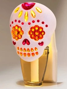 Bath & Body Works Día de Muertos Calavera Enchufe Flor de Pared Halloween Otoño Luz Nocturna - Imagen 1 de 4