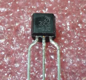 50 piezas transistor de uso general 2N3906 (2N3906TA) BJT, PNP. 40V, 200mA 6D2h - Imagen 1 de 1