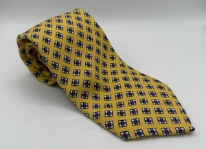 Corbata geométrica Lands' End 100 % seda amarilla hecha a mano en EE. UU. Diseñador al aire libre 😎🧐 - Imagen 1 de 7