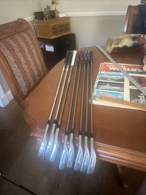 Ladies Cleveland W Series Women’s Complete Iron Set TA6 4-PW-G Women’s Flex &BAG - Image 1 of 4