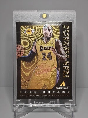 2013-14 Panini Pinnacle Team Pinnacle #3 Kobe Bryant / Lebron James - Image 1 of 2