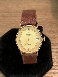 Vintage Marvin Revue quartz oval ladies analog wristwatch - Picture 1 of 6