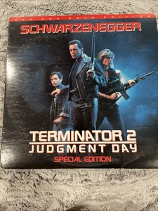 Terminator 2 Judgment Day Special Edition USA Laserdisc. Rare. - Picture 1 of 10