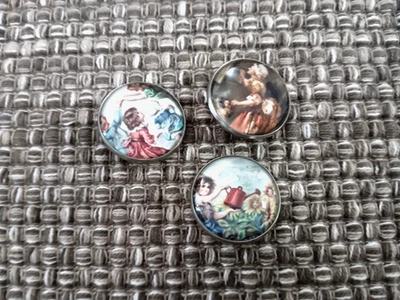 Glass Dome Picture Buttons with Victorian Scenes Lot of 3 One Inch - Image 1 of 3