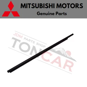 5757A003 Mitsubishi OEM Genuine Door Belt Moulding - Picture 1 of 2