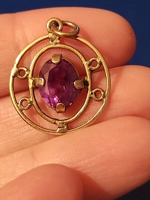 Dije/colgante de alejandrita sintética de oro amarillo de 14K 2,4 g Foto 1 de 4