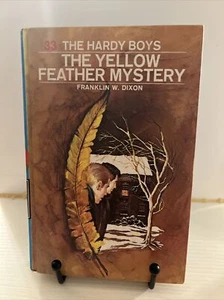 Hardy Boys ︱ #33 ︱ The Yellow Feather Mystery ︱ 1971 ︱Hardback - Picture 1 of 7