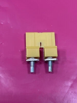 Weidmuller 1052560000 Bloque de Terminales Herramientas y Accesorios 10,2 POLOS Foto 1 de 3