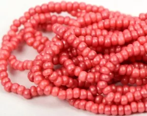 Tschechische kleine Glasperlen Größe 11/0 "PERLE ROT UNDURCHSICHTIG MATT" 1 Hank - Bild 1 von 3