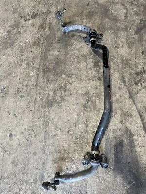 Barra estabilizadora dianteira Nissan 350Z 2005 - 2008 fabricante de equipamento original 54610cd700 - Imagem 1 de 3