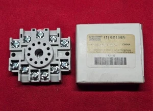 Dayton 6X156N Relay Socket 11-Pin 15A 300V or 5A 600V - NEW In Box - Picture 1 of 3