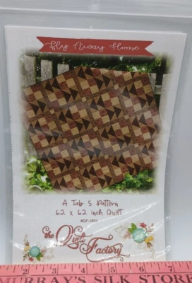 The Quilt Factory A Tab 5 Pattern Fly Away Home 62 x 62 inch QF 1824 - Image 1 of 2