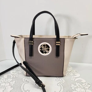 Guess Cream Grey Open Road Mini Bag Purse Removable Strap 7x10” Golden Hardware - Picture 1 of 8