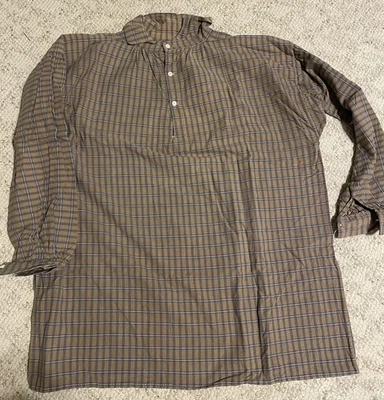 Camisa civil cosida a mano Foto 1 de 2