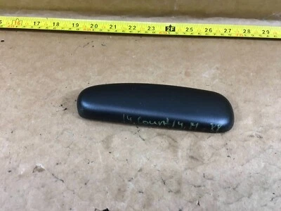 Reposabrazos trasero derecho Mini Cooper Countryman 2011-2016 reposabrazos R60 OEM. Foto 1 de 4