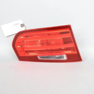 BMW 320i 328i 335i 2012-2015 luz trasera izquierda montaje tapa 63217372793 OEM usado Foto 1 de 4