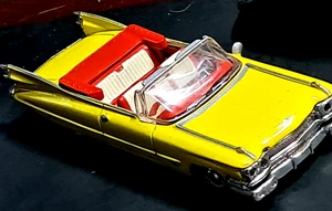 RTR 1959 CADILLAC ELDORADO BIARRITZ CONVERTIBLE 1/43 YELLOW-BUILT CADDY-AUTO - Picture 1 of 15