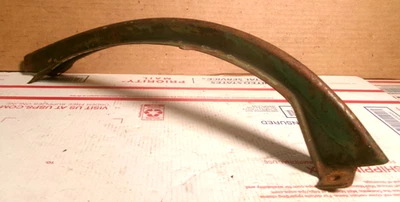 1941 1942 1946 CHEVY PICKUP TRUCK CENTER ARCH HOOD PIVOT ORIGINAL CHEVROLET - Image 1 of 4