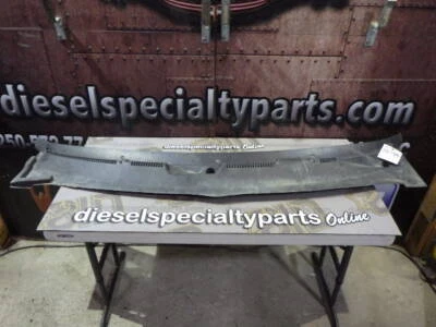 1998 1999 年 道奇 RAM 2500 3500 5.9 24 伏 DIESEL NV4500 4X4 SLT WIPER COWL TRIM — 第 1/4 张图片