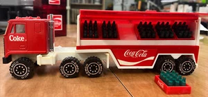VINTAGE COCA COLA COLLECTIBLES DELIVERY TRUCK W/ REMOVABLE COKE CASES REMCO 52 - Picture 1 of 6