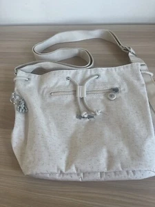 Kipling Harkeem Drawstring Bucket Bag In Dotted Beige New - Picture 1 of 4