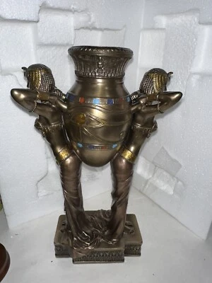 Jarrón faraón veronés estatuilla grabada mujer egipcia llevando tarro estatua 11,25 Foto 1 de 4