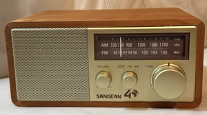 Sangean 4 WR-11SE AM/FM Table Top Radio  - Picture 1 of 9