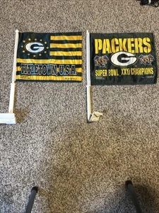 2 Vintage 1997 Green Bay Packers Car Flags Super Bowl XXXI Champion 2 Sided NFL - Picture 1 of 10