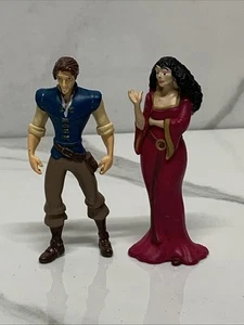 FLYNN RIDER y MOTHER GOTHEL Disney Enredado 3 pulgadas PVC Estatuillas Toppers para Pasteles - Imagen 1 de 11