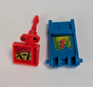 Teenage Mutant Ninja Turtles TMNT Weapon Oozey Blue Door & Red Vehicle Part - Picture 1 of 3