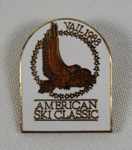 Vintage American Ski Classic Vail 1988 Skiing Pin Winter Sports - Imagen 1 de 2