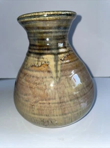 Studio Art Pottery 5.75” Vase Signed Turner Beautiful Multicolored Drip Glaze - Picture 1 of 7