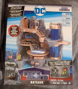 Nano Scene Metalfigs DC Batcave Bat Man Action Figure Set - New Sealed Box - Picture 1 of 6