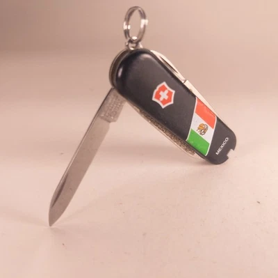 Canivete suíço clássico edição limitada Victorinox bandeira do México preto 58mm  - Imagem 1 de 4