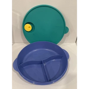 Plato dividido seguro para microondas Tupperware y tapa de ventilación de sellado verde púrpura - Imagen 1 de 6