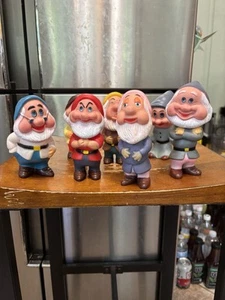 Blancanieves y los siete enanitos colección chirriante de goma de los siete enanitos - Imagen 1 de 7