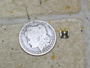 94 CUSHMAN TRUCKSTER DAIHATSU 327 VALVE KEEPER COTTER COLLET - Bild 1 von 2