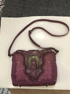 Borsa Montana West in pelle lavorata alla lavanda Rodeo dovrebbe borsa borsa fibbia a tracolla - Foto 1 di 3