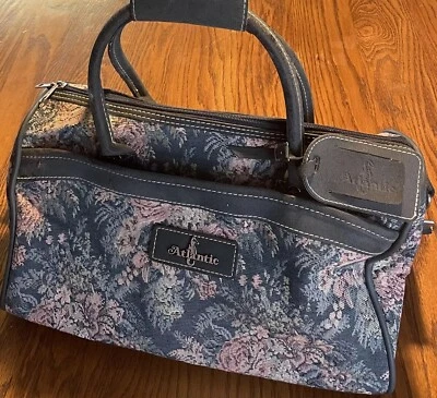 Vintage Atlantic Tapestry Travel Bag Carry On Overnight Underseat Bag Lock & Key - Image 1 of 4